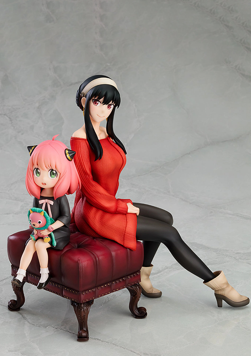 GOODSMILE ANYA & YOR - G94651 - Anotoys Collectibles