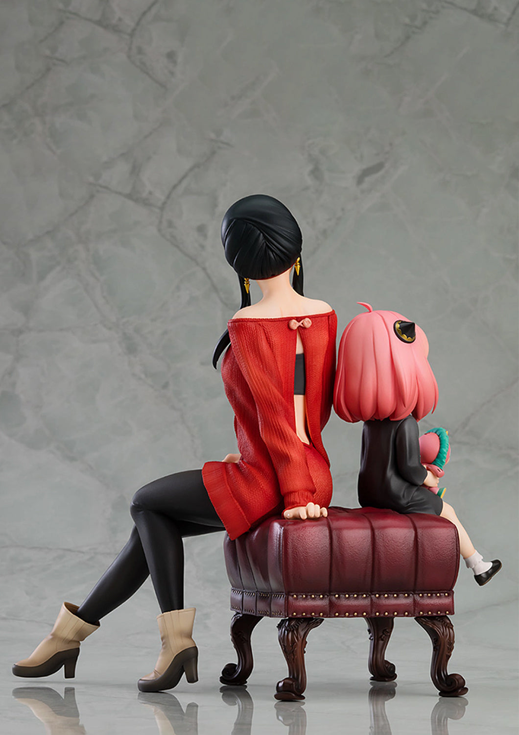 GOODSMILE ANYA & YOR - G94651 - Anotoys Collectibles
