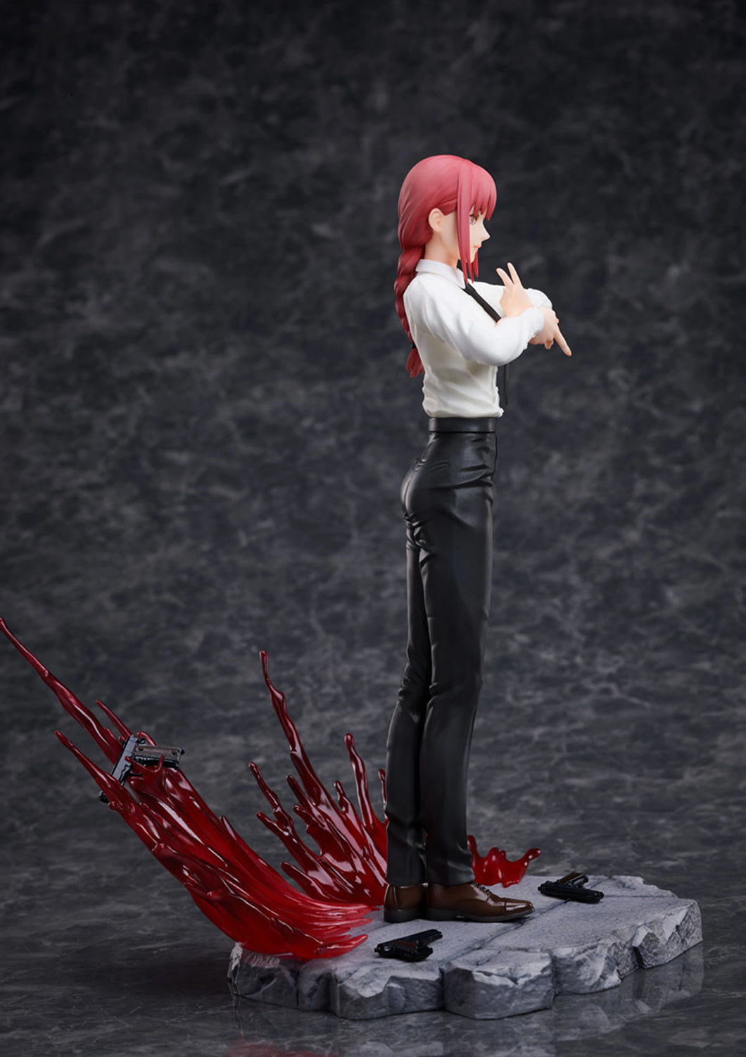 GOODSMILE CHAINSAW MAN MAKIMA 1/7 SCALE FIGURE - FR95897 - Anotoys Collectibles