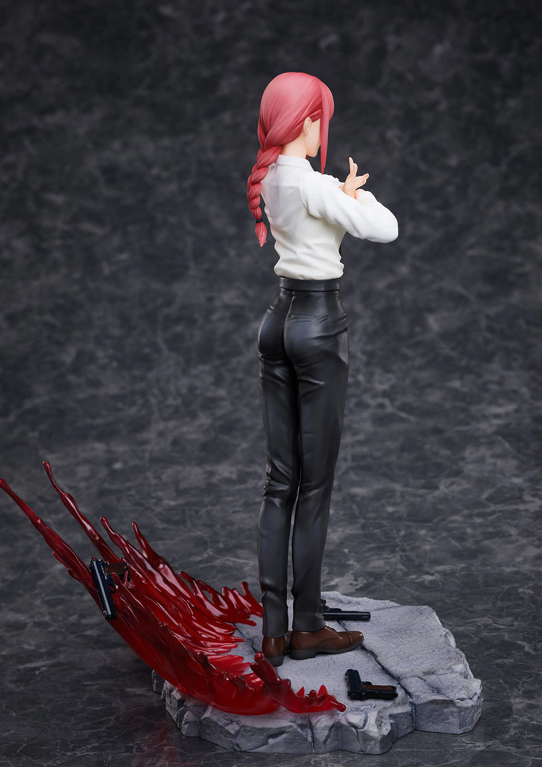 GOODSMILE CHAINSAW MAN MAKIMA 1/7 SCALE FIGURE - FR95897 - Anotoys Collectibles