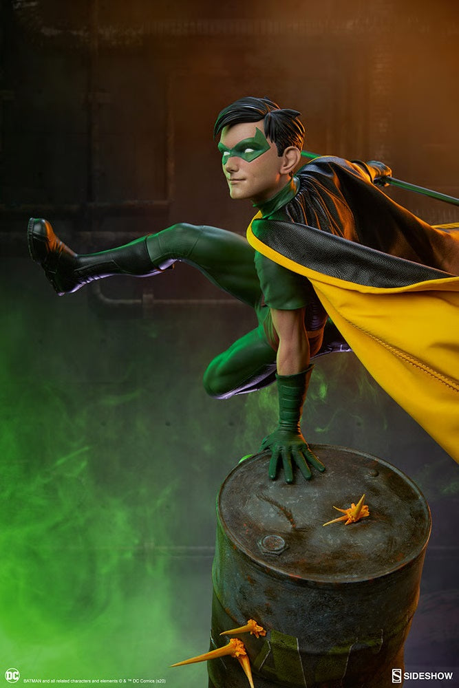 SIDESHOW COLLECTIBLES DC CLASSIC CHARACTER ROBIN STATUE 1/4 300748 - Anotoys Collectibles