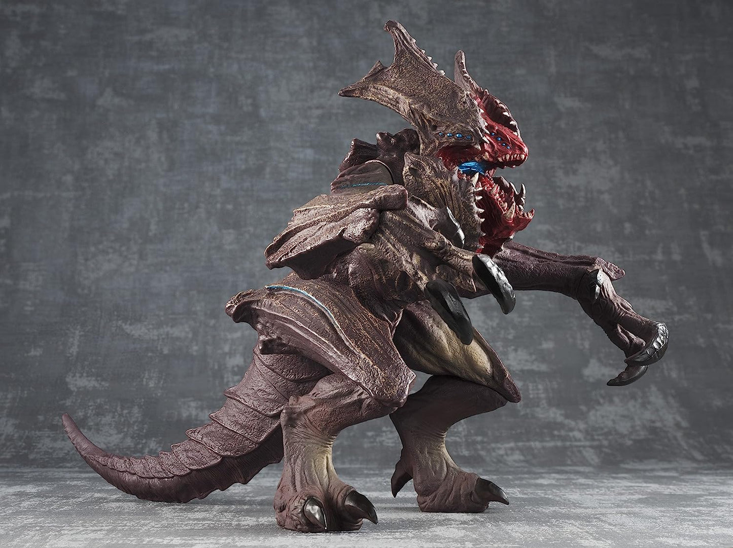 BANDAI PACIFIC RIM UPRISING SOFVI SPIRITS RAIJIN - BAN19793 - Anotoys Collectibles