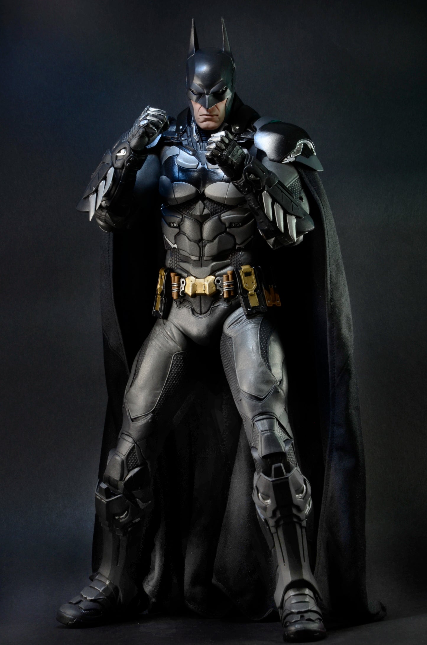 NECA BATMAN - 1/4 SCALE FIGURE - ARKHAM KNIGHT BATMAN - NE61427-02(PRE-ORDER)
