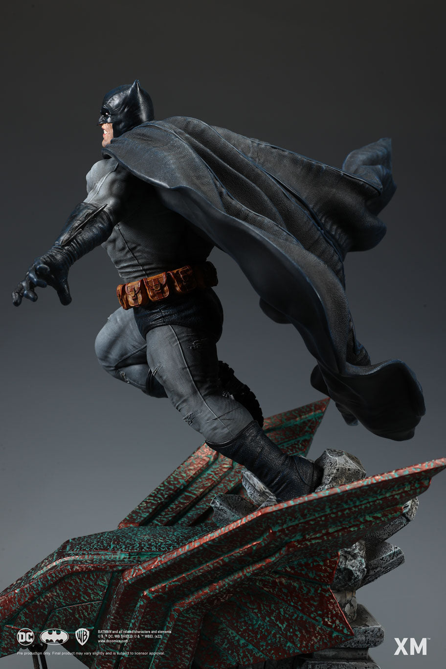 XM STUDIOS DC BATMAN: THE DARK KNIGHT RETURNS 1:6 XM-009 - Anotoys Collectibles