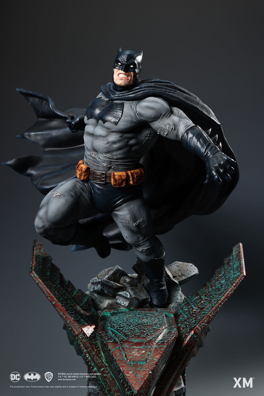 XM STUDIOS DC BATMAN: THE DARK KNIGHT RETURNS 1:6 XM-009 - Anotoys Collectibles
