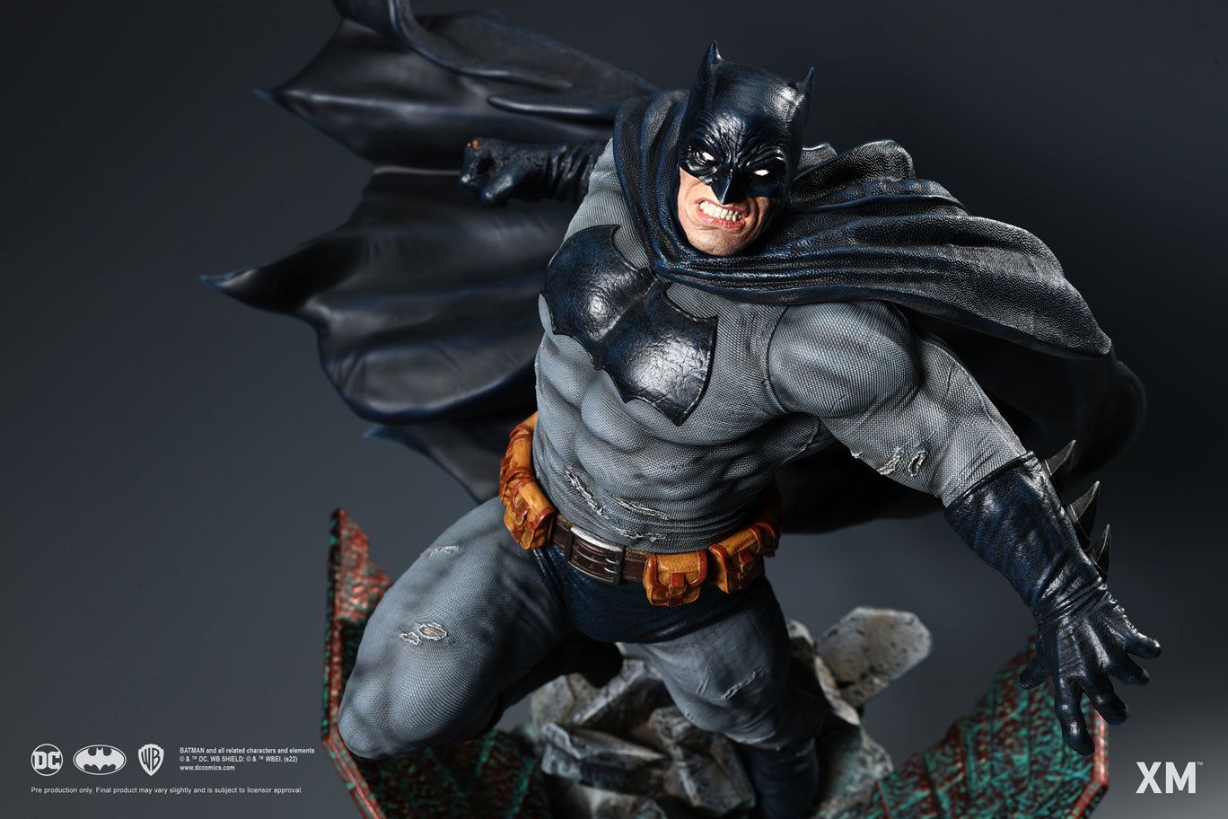 XM STUDIOS DC BATMAN: THE DARK KNIGHT RETURNS 1:6 XM-009 - Anotoys Collectibles