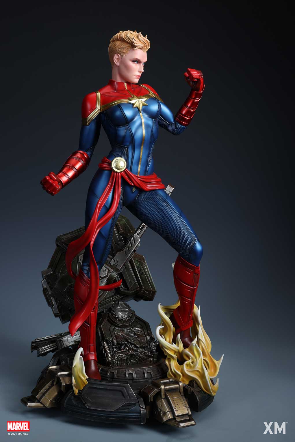XM STUDIOS MARVEL CAPTAIN MARVEL 1/4 STATUE - Anotoys Collectibles