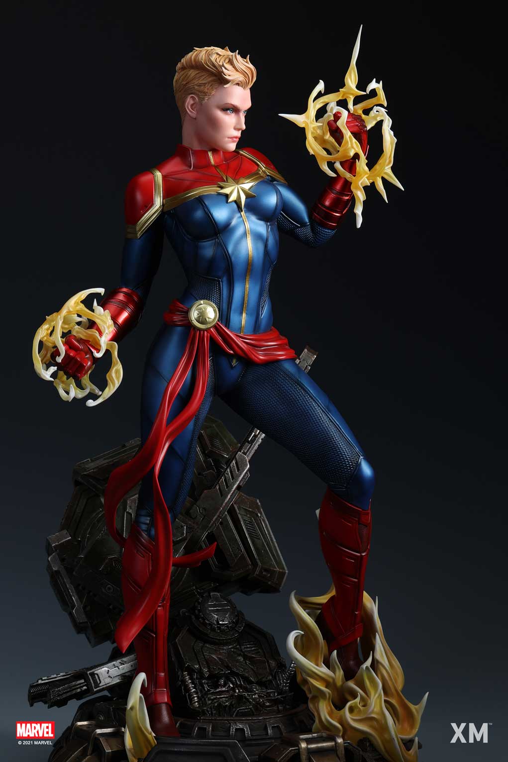 XM STUDIOS MARVEL CAPTAIN MARVEL 1/4 STATUE - Anotoys Collectibles