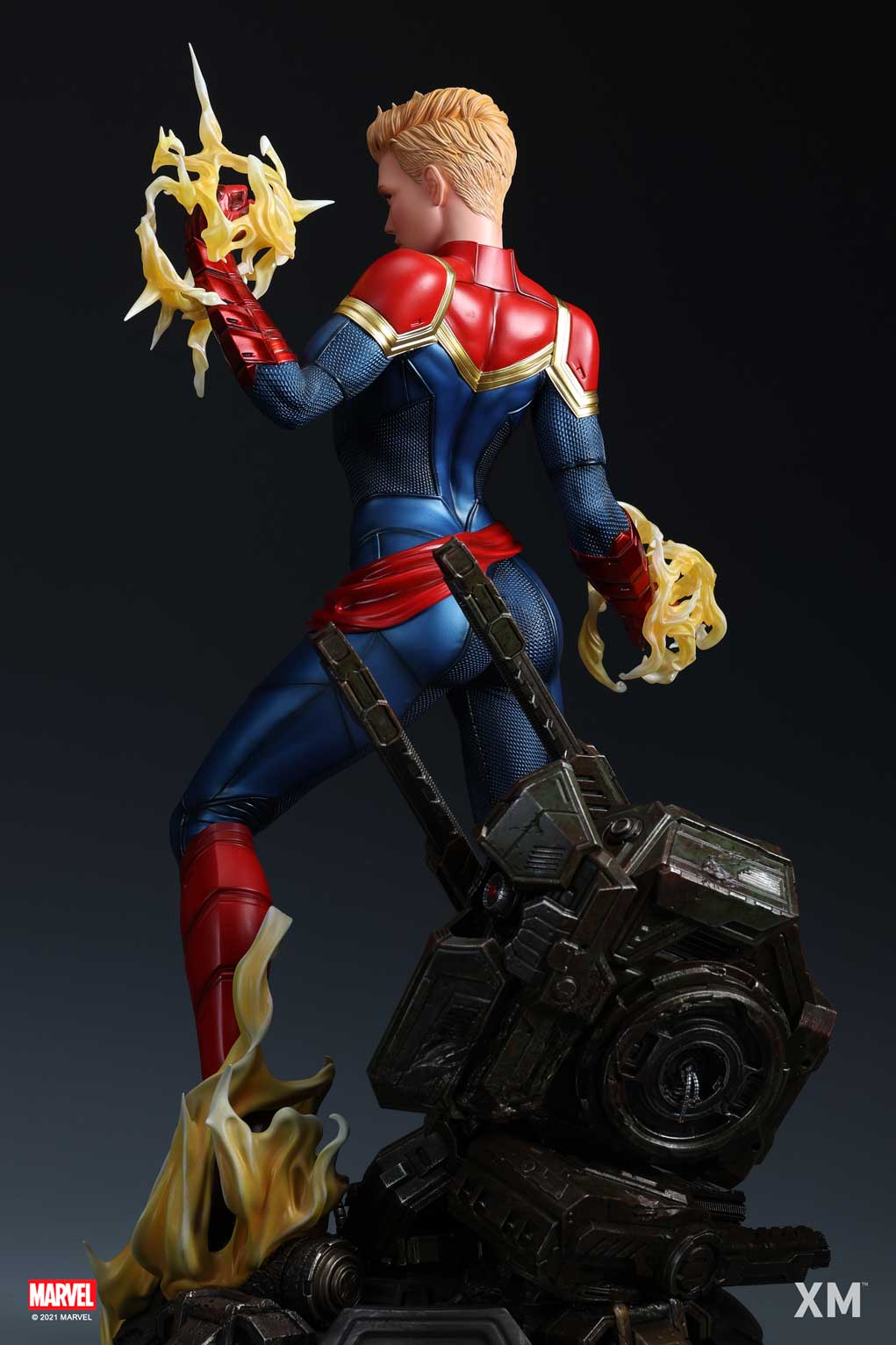 XM STUDIOS MARVEL CAPTAIN MARVEL 1/4 STATUE - Anotoys Collectibles