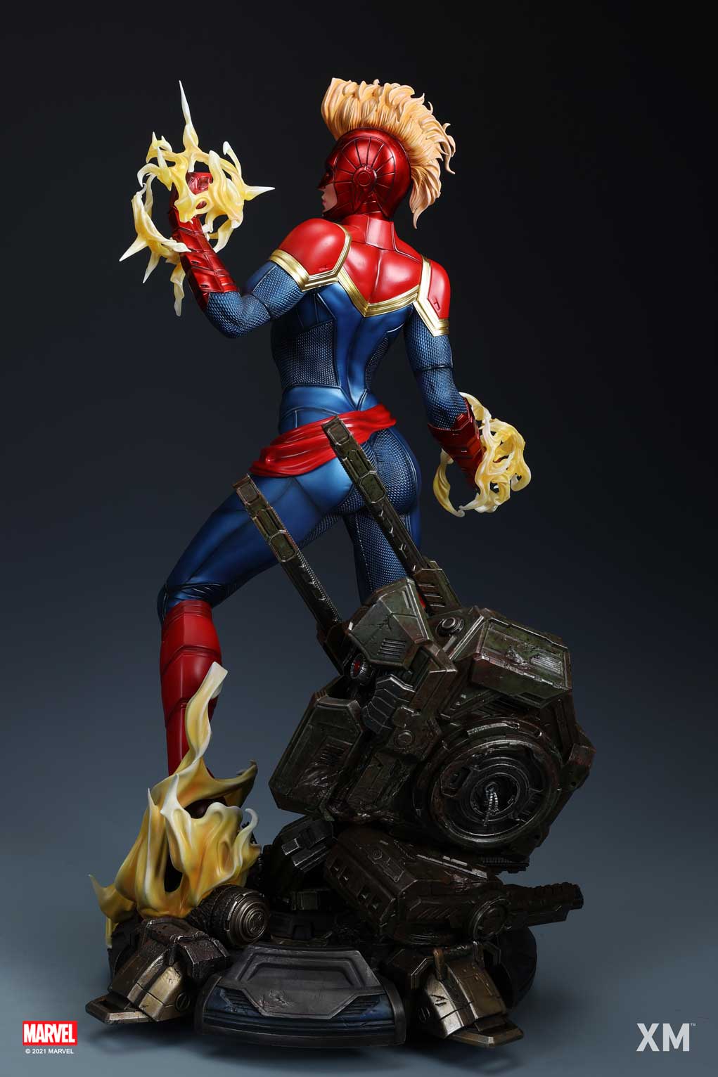 XM STUDIOS MARVEL CAPTAIN MARVEL 1/4 STATUE - Anotoys Collectibles