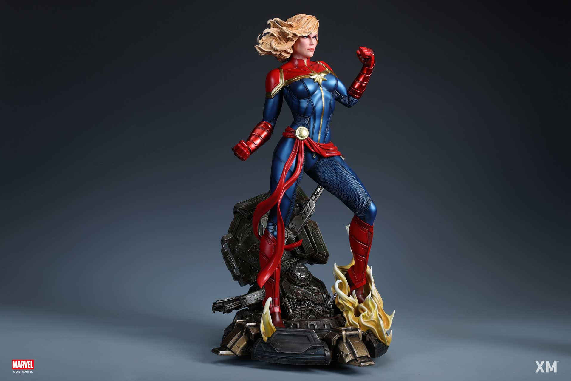 XM STUDIOS MARVEL CAPTAIN MARVEL 1/4 STATUE - Anotoys Collectibles