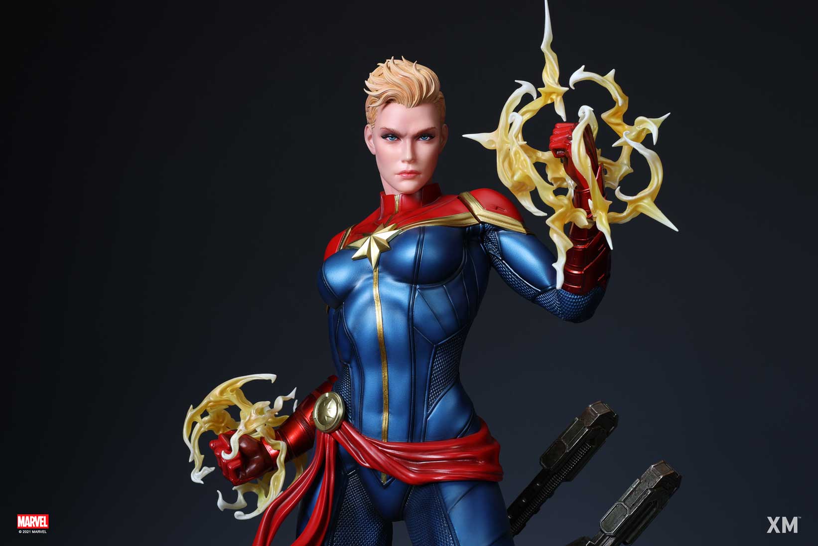 XM STUDIOS MARVEL CAPTAIN MARVEL 1/4 STATUE - Anotoys Collectibles