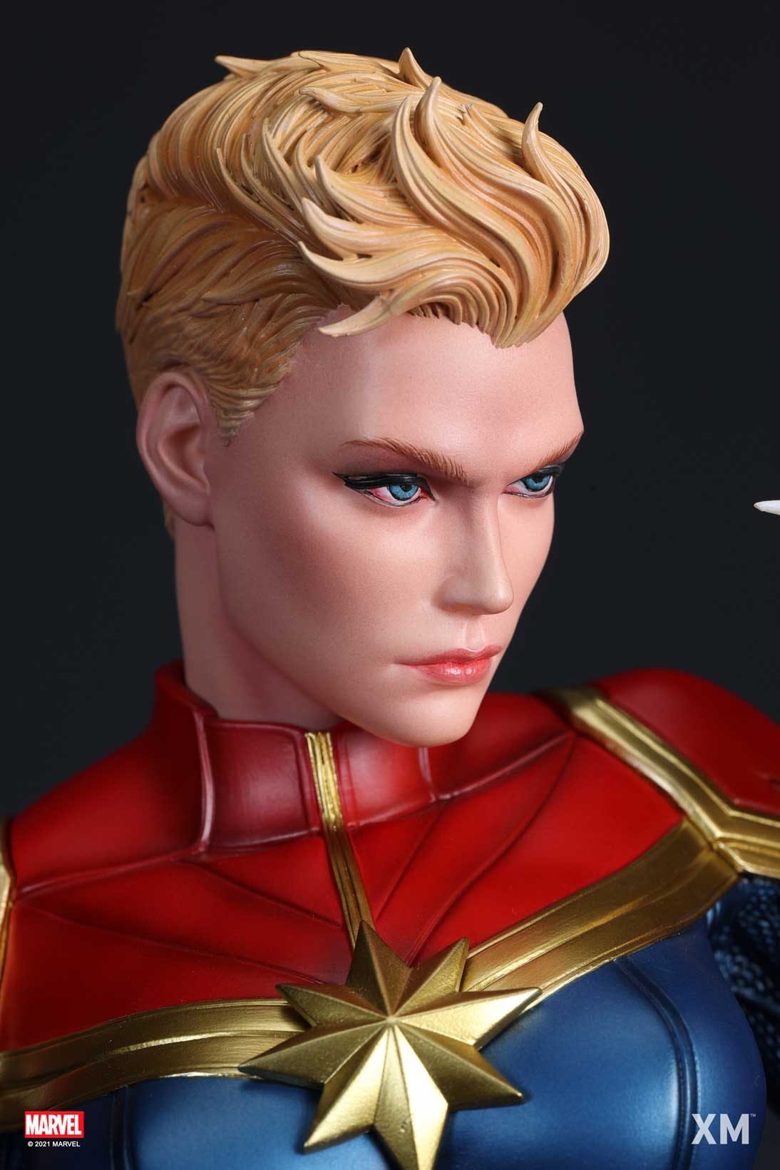 XM STUDIOS MARVEL CAPTAIN MARVEL 1/4 STATUE - Anotoys Collectibles