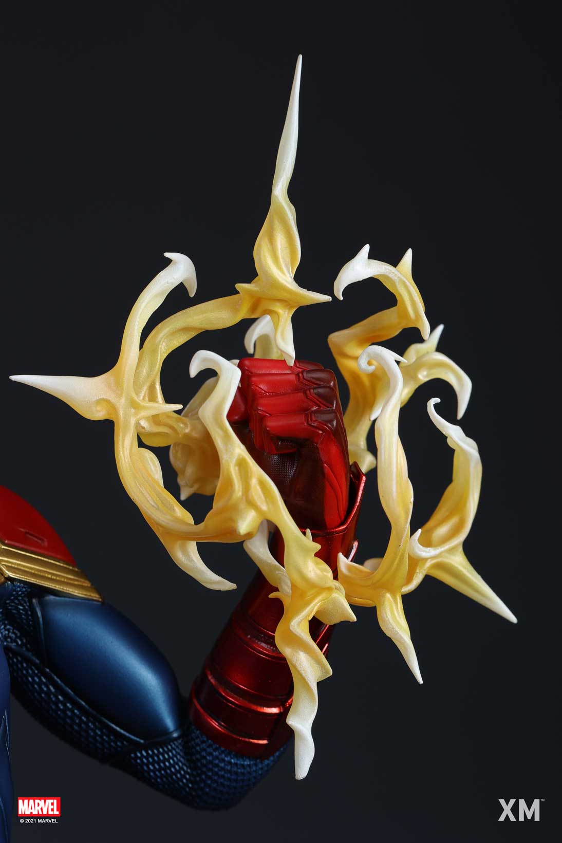 XM STUDIOS MARVEL CAPTAIN MARVEL 1/4 STATUE - Anotoys Collectibles