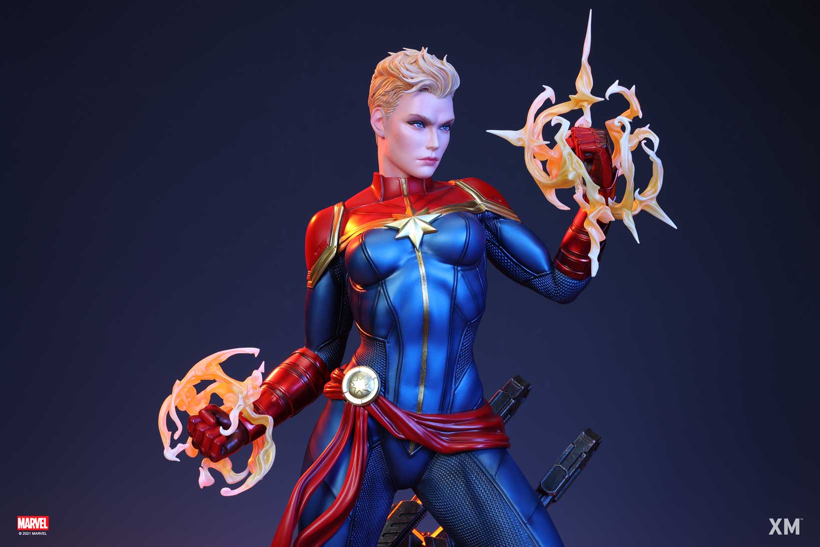 XM STUDIOS MARVEL CAPTAIN MARVEL 1/4 STATUE - Anotoys Collectibles