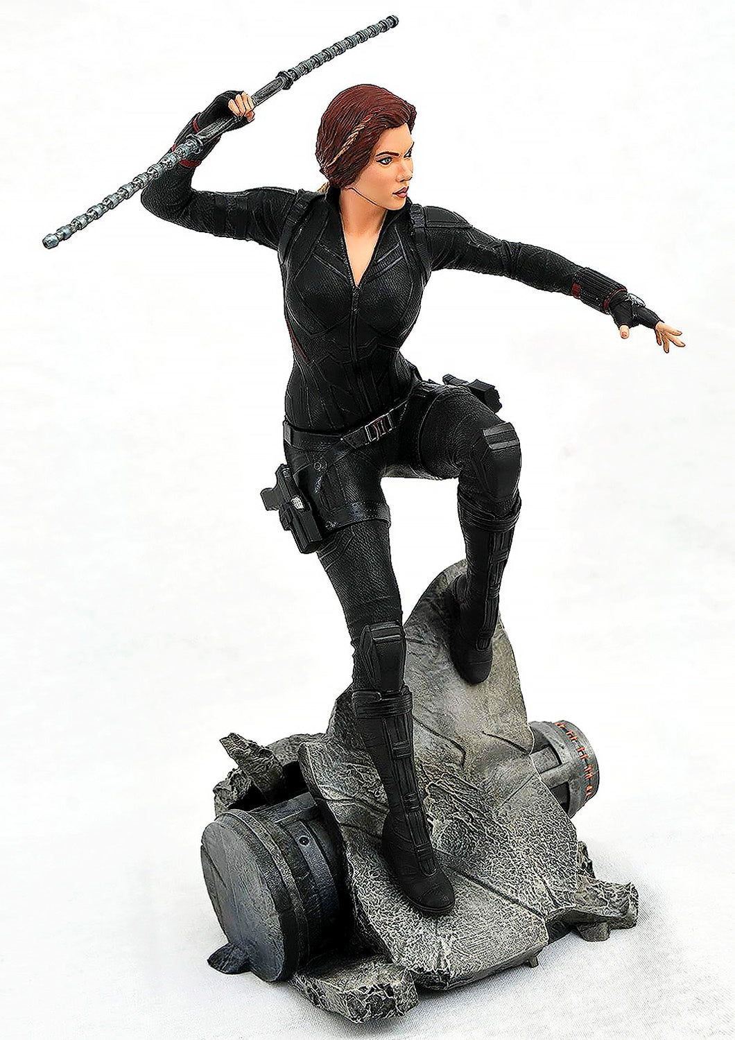DIAMOND SELECT MARVEL PREMIER AVENGERS ENDGAME BLACK WIDOW RESIN STATUE DC82914 - Anotoys Collectibles