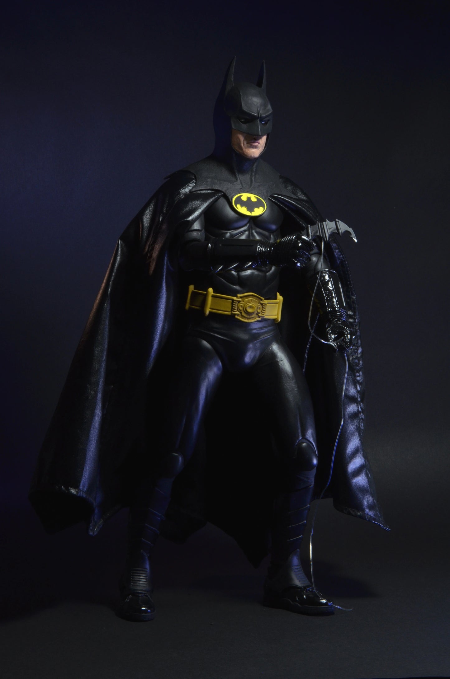 NECA BATMAN - 1/4 SCALE FIGURE - BATMAN 1989 - MICHAEL KEATON - NE51241-02(PRE-ORDER)