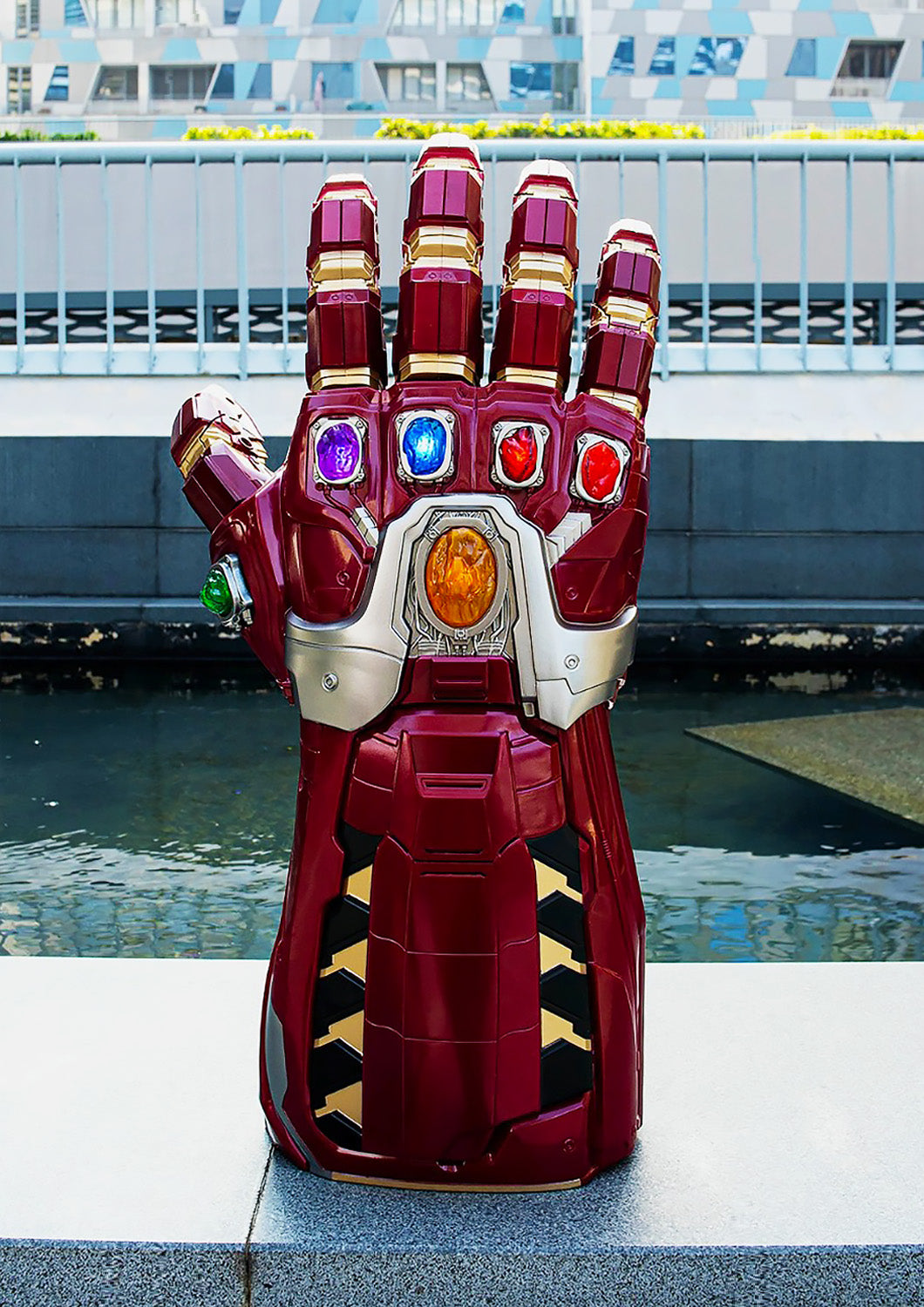HASBRO MARVEL AVENGERS POWER GAUNTLET - PR-630509834761 - Anotoys Collectibles