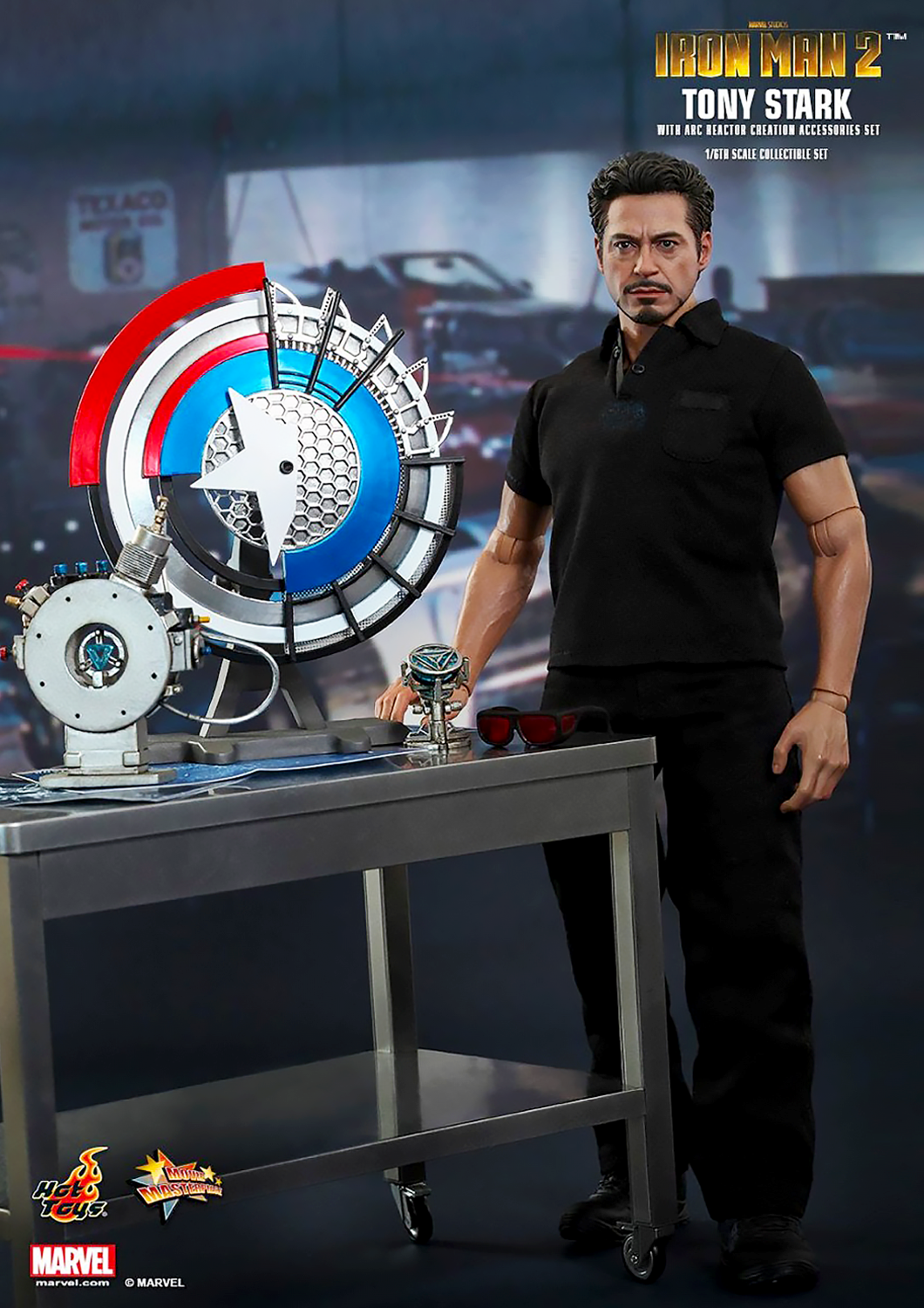 HOT TOYS MARVEL IRON MAN 2: TONY STARK WITH ARC REACTOR - MMS273 - Anotoys Collectibles