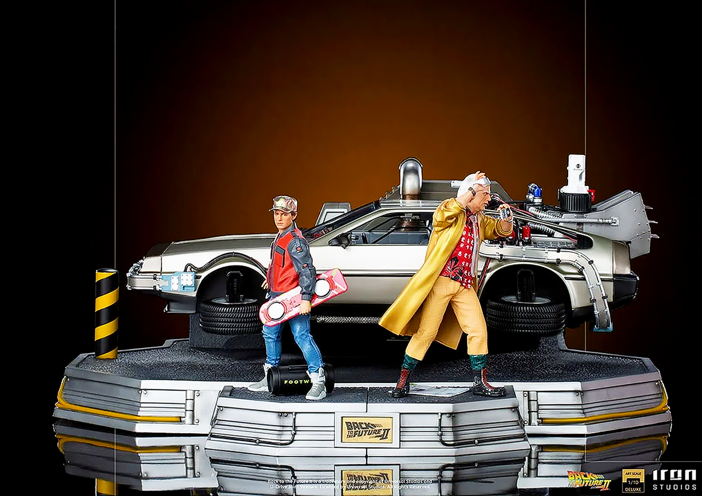 IRON STUDIOS DELOREAN FULL SET DELUXE ‚ BACK TO THE FUTURE PART II ART SCALE 1/10 - UNBTTF51021-10 - Anotoys Collectibles