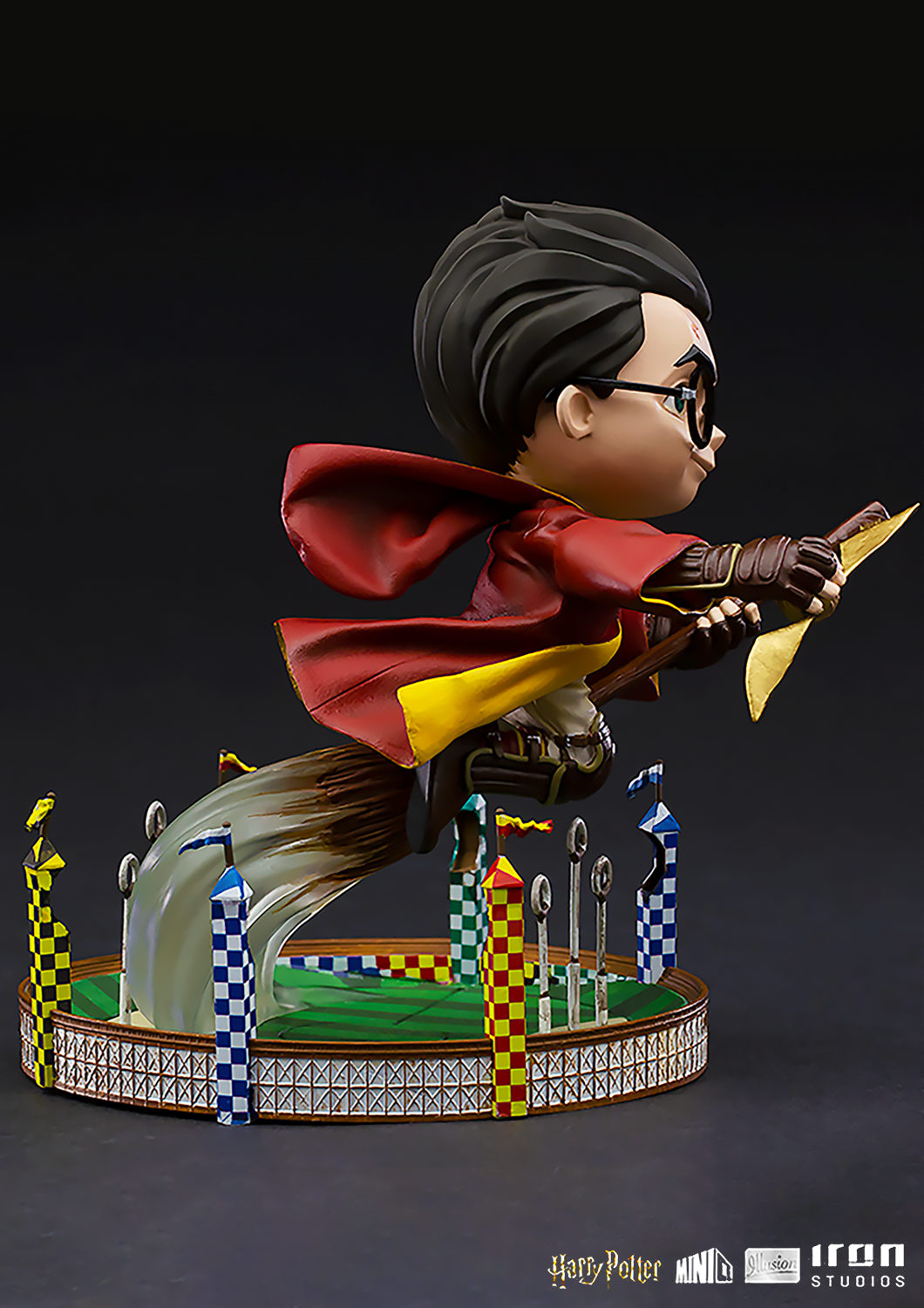 IRON STUDIOS HARRY POTTER AT THE QUIDDICH MATCH:HARRY POTTER MINICO ILLUSION WBHPM39821-MC - Anotoys Collectibles