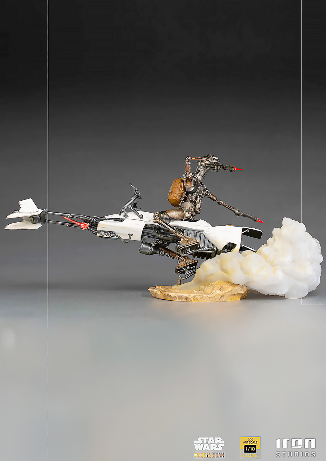 IRON STUDIOS STAR WARS IG11 AND THE CHILD DELUXE BDS ART SCALE 1/10 - THE MANDALORIAN - LUCSWR47021-10 - Anotoys Collectibles