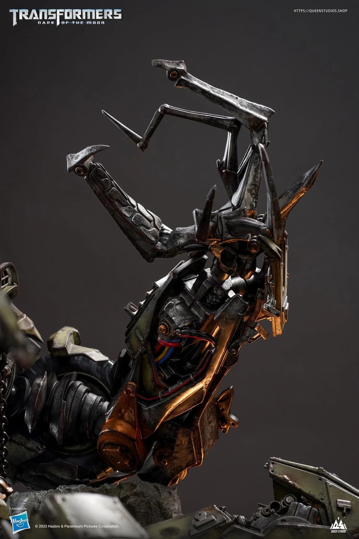 QUEEN STUDIOS TRANSFORMER MEGATRON ON THRONE - QS072