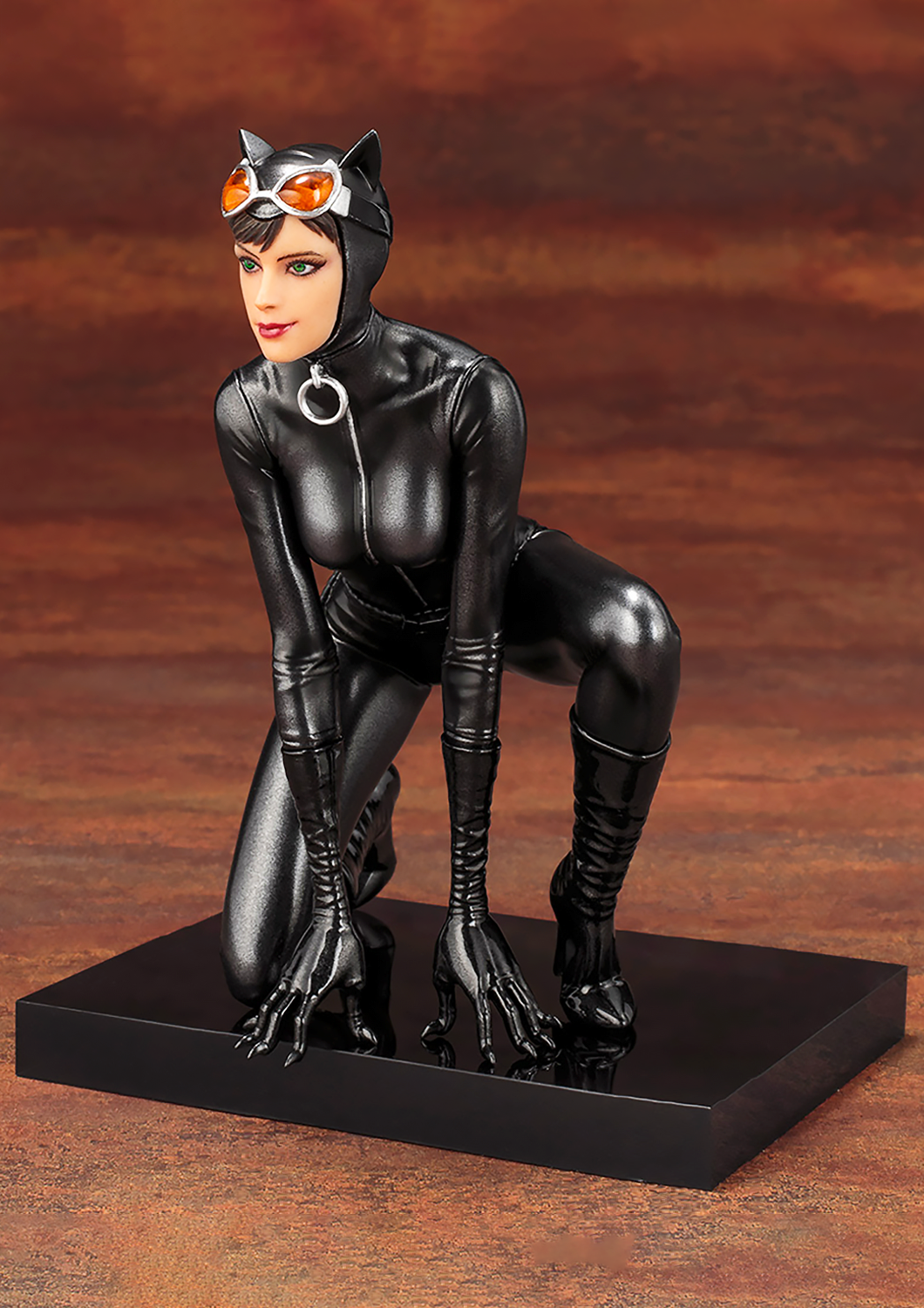 KOTOBUKIYA DC COMICS CATWOMAN ARTFX STATUE 1/10 SCALE- SV203 - Anotoys Collectibles
