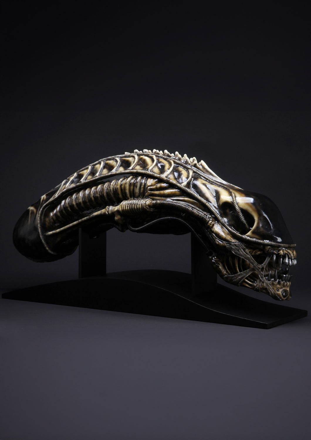 COOLPROPS - ALIEN WARRIOR LIFE-SIZE - Anotoys Collectibles