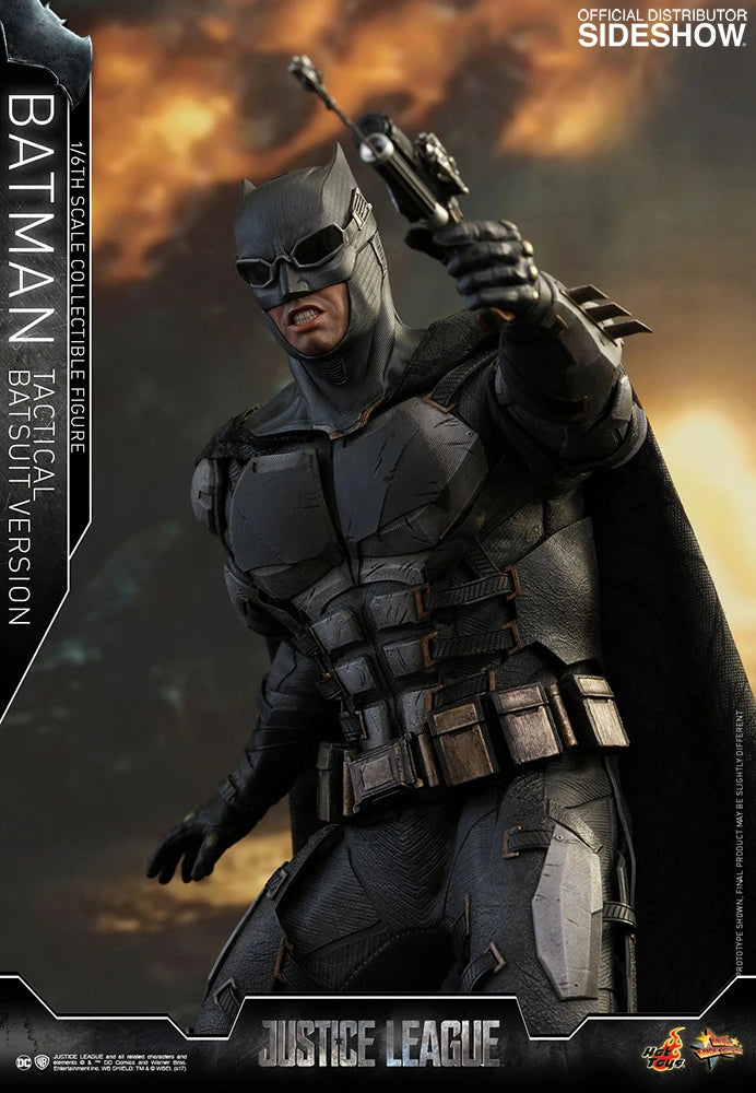 HOT TOYS DC JUSTICE LEAGUE BATMAN TACTICAL BATSUIT VERSION 1/6 MMS432 - Anotoys Collectibles
