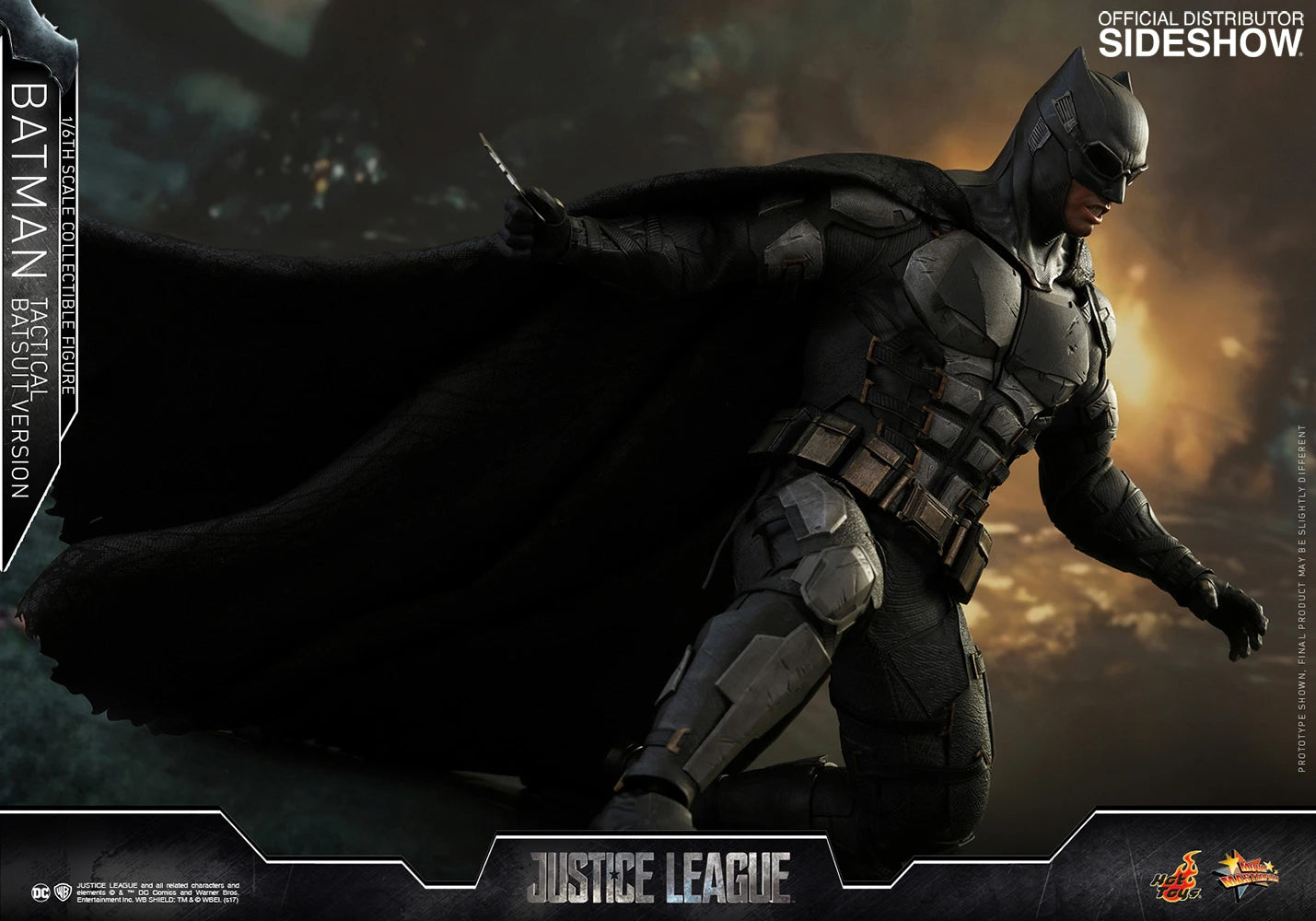 HOT TOYS DC JUSTICE LEAGUE BATMAN TACTICAL BATSUIT VERSION 1/6 MMS432 - Anotoys Collectibles