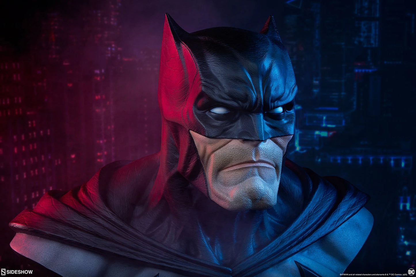 SIDESHOW DC BATMAN LIFE SIZE BUST - 400205 - Anotoys Collectibles