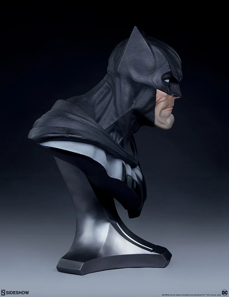 SIDESHOW DC BATMAN LIFE SIZE BUST - 400205 - Anotoys Collectibles