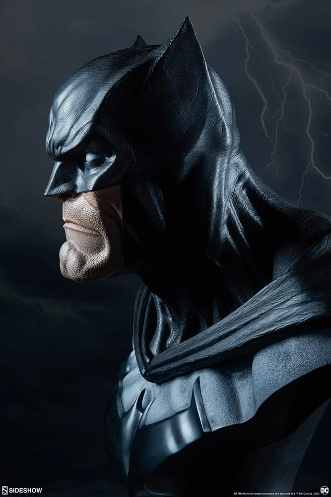 SIDESHOW DC BATMAN LIFE SIZE BUST - 400205 - Anotoys Collectibles