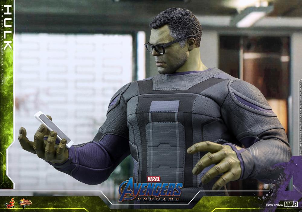 HOT TOYS MARVEL AVENGERS: ENDGAME HULK COLLECTIBLE FIGURE 1/6 MMS558 - Anotoys Collectibles
