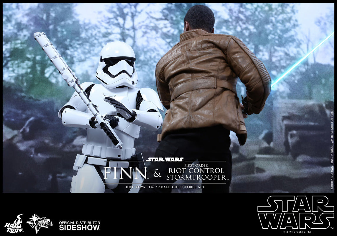 HOT TOYS STAR WARS EPISODE VII THE FORCE AWAKENS FINN AND STORM TROOPER 1/6 SCALE - MMS346 - Anotoys Collectibles