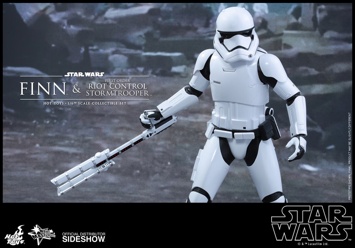 HOT TOYS STAR WARS EPISODE VII THE FORCE AWAKENS FINN AND STORM TROOPER 1/6 SCALE - MMS346 - Anotoys Collectibles