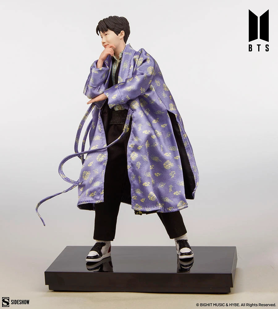 SIDESHOW BTS J-HOPE DELUXE 1/8 - 200588 - Anotoys Collectibles