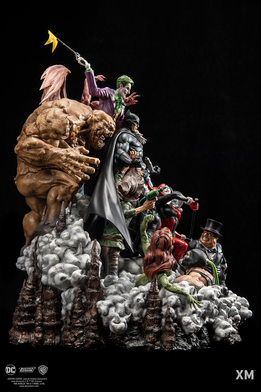 XM STUDIOS DC BATMAN SANITY DAVID FINCH FULL-COLOR 1/6 SCALE - XM100046MSGB - Anotoys Collectibles