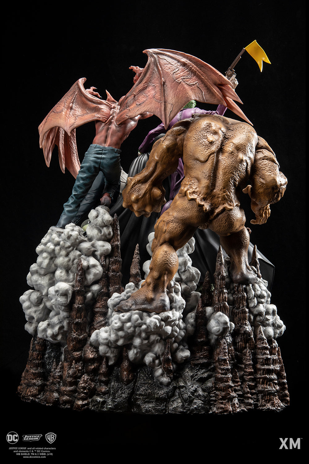 XM STUDIOS DC BATMAN SANITY DAVID FINCH FULL-COLOR 1/6 SCALE - XM100046MSGB - Anotoys Collectibles