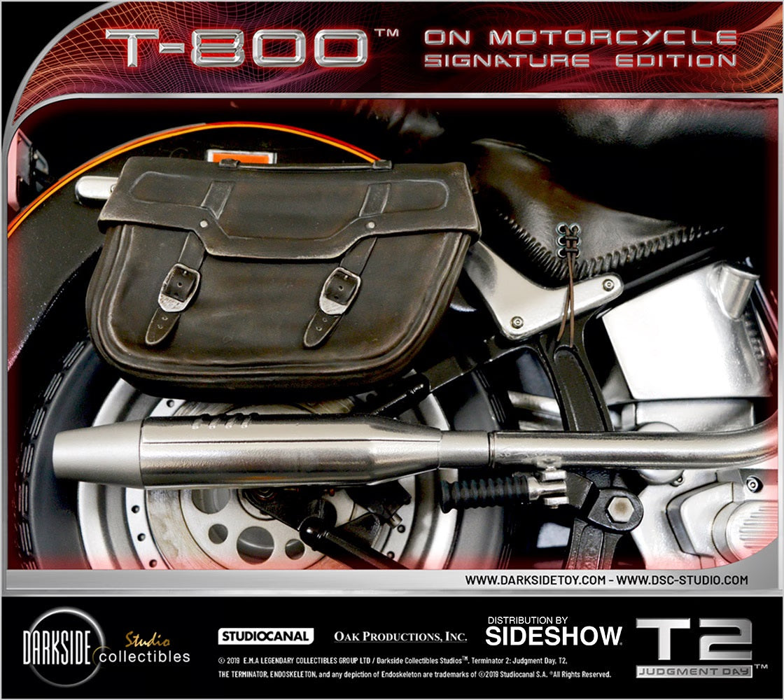 SIDESHOW COLLECTIBLES TERMINATOR 2: JUDGEMENT DAY – T-800 ON MOTORCYCLE STATUE 905456 - Anotoys Collectibles