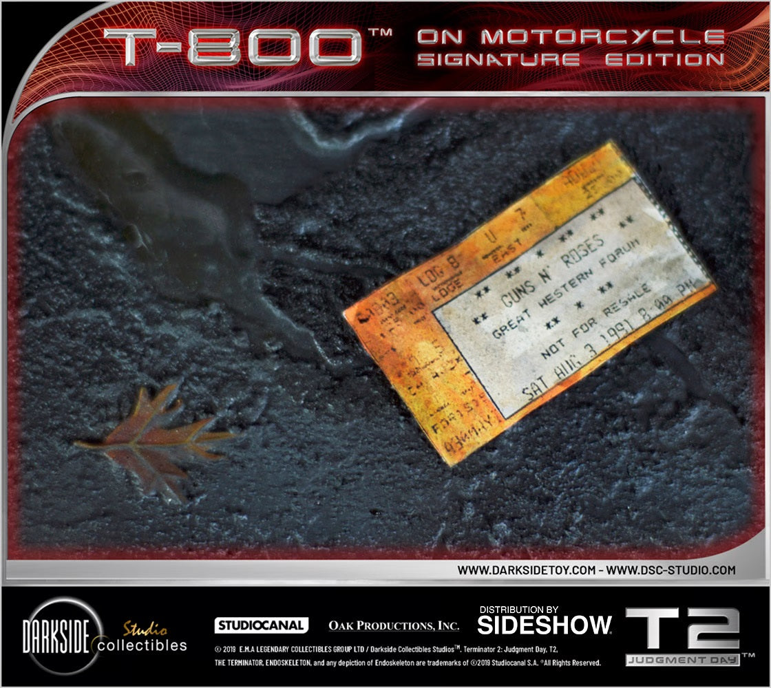 SIDESHOW COLLECTIBLES TERMINATOR 2: JUDGEMENT DAY – T-800 ON MOTORCYCLE STATUE 905456 - Anotoys Collectibles