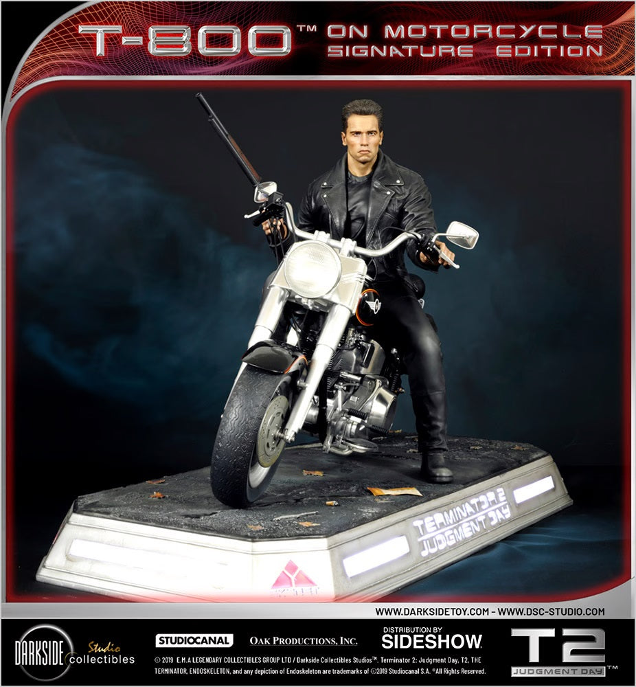 SIDESHOW COLLECTIBLES TERMINATOR 2: JUDGEMENT DAY – T-800 ON MOTORCYCLE STATUE 905456 - Anotoys Collectibles