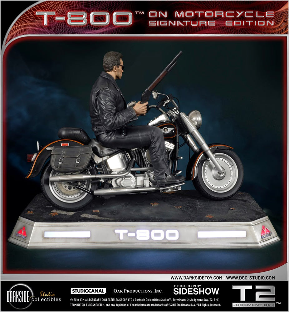 SIDESHOW COLLECTIBLES TERMINATOR 2: JUDGEMENT DAY – T-800 ON MOTORCYCLE STATUE 905456 - Anotoys Collectibles