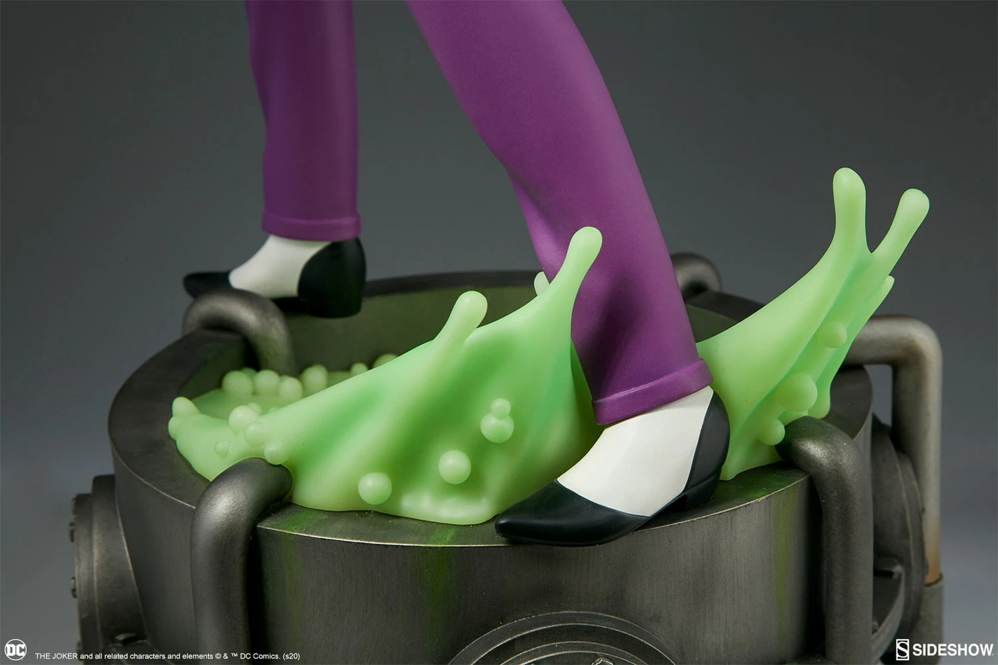 SIDESHOW THE JOKER PF - 200543 - Anotoys Collectibles
