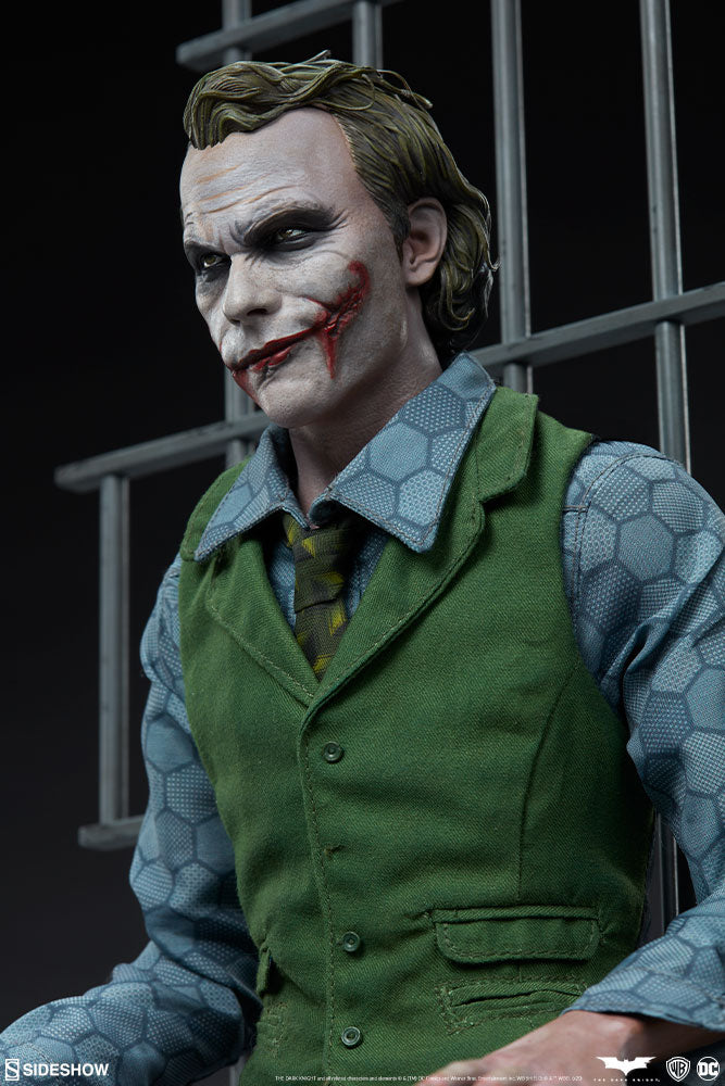 SIDESHOW THE JOKER PREMIUM FORMAT 1/4 300717 - Anotoys Collectibles