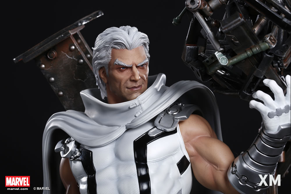 XM STUDIOS MARVEL X-MEN MAGNETO WHITE VERSION 1/4 - Anotoys Collectibles