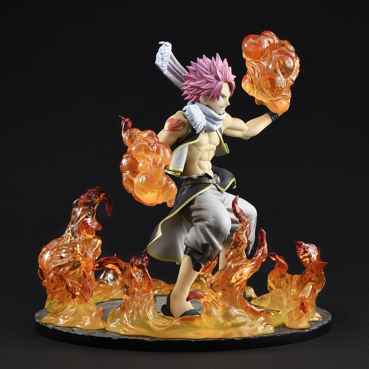NATSU DRAGNEEL