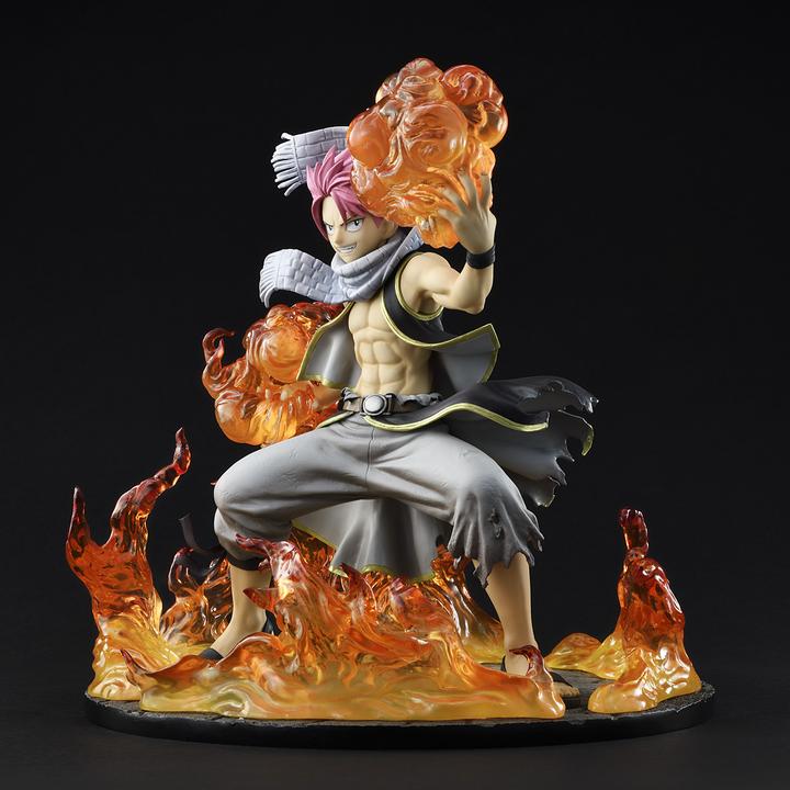 NATSU DRAGNEEL