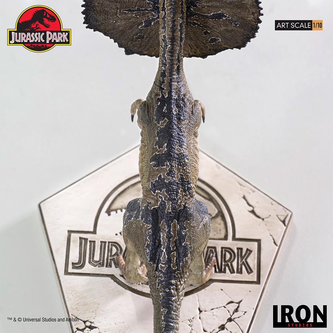 DILOPHOSAURUS